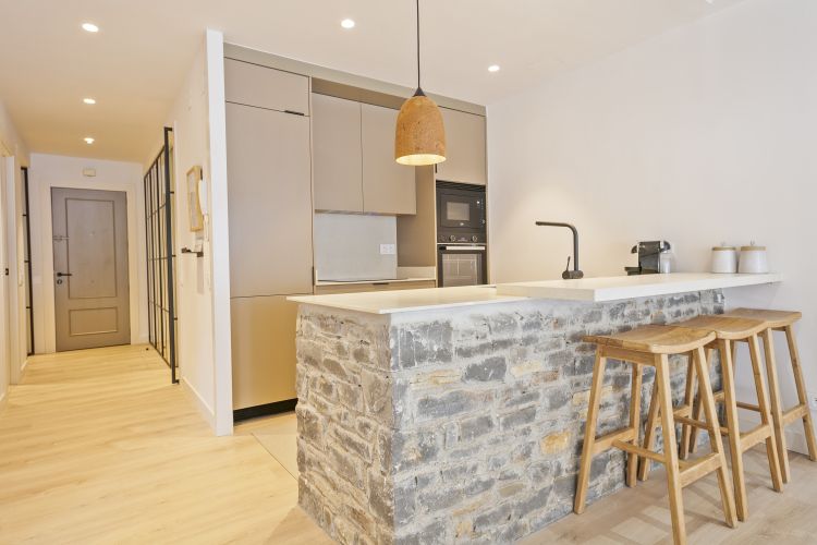 Apartamento Bonaigua B3, Toran