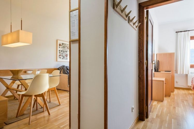 Apartamento Tanau A1, Esquirós