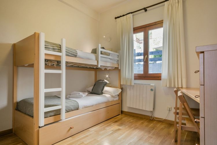 Apartamento Tanau A1, Esquirós