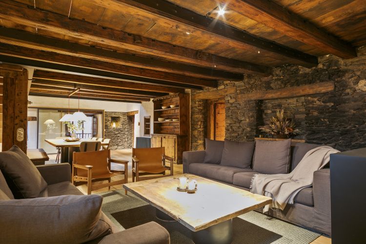 CASA MÁS LA COSTA -