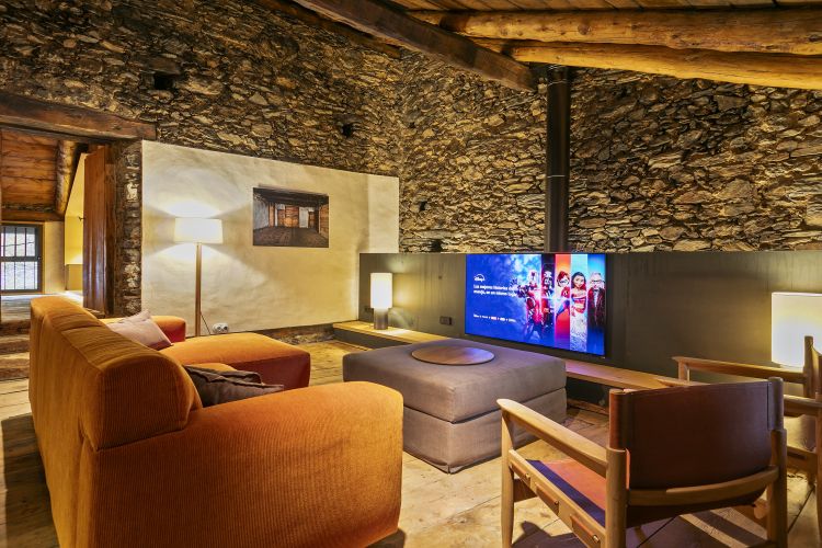 CASA MÁS LA COSTA -