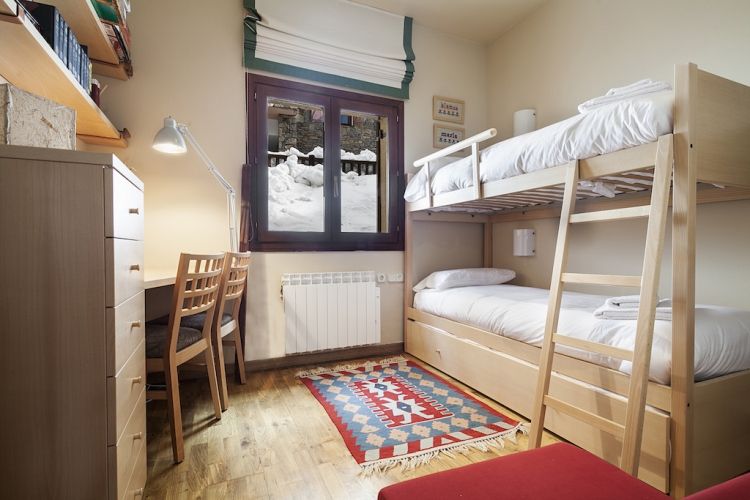 esquiros-2-dormitorio-02