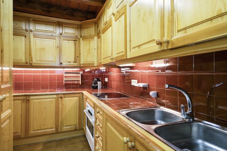 Alojamiento de garantias en Tanau